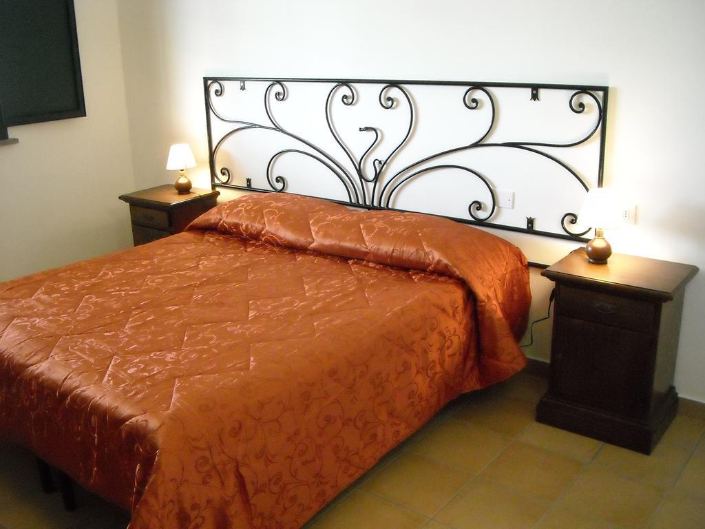 Agriturismo San Matteo 塔尔奎尼亚 客房 照片